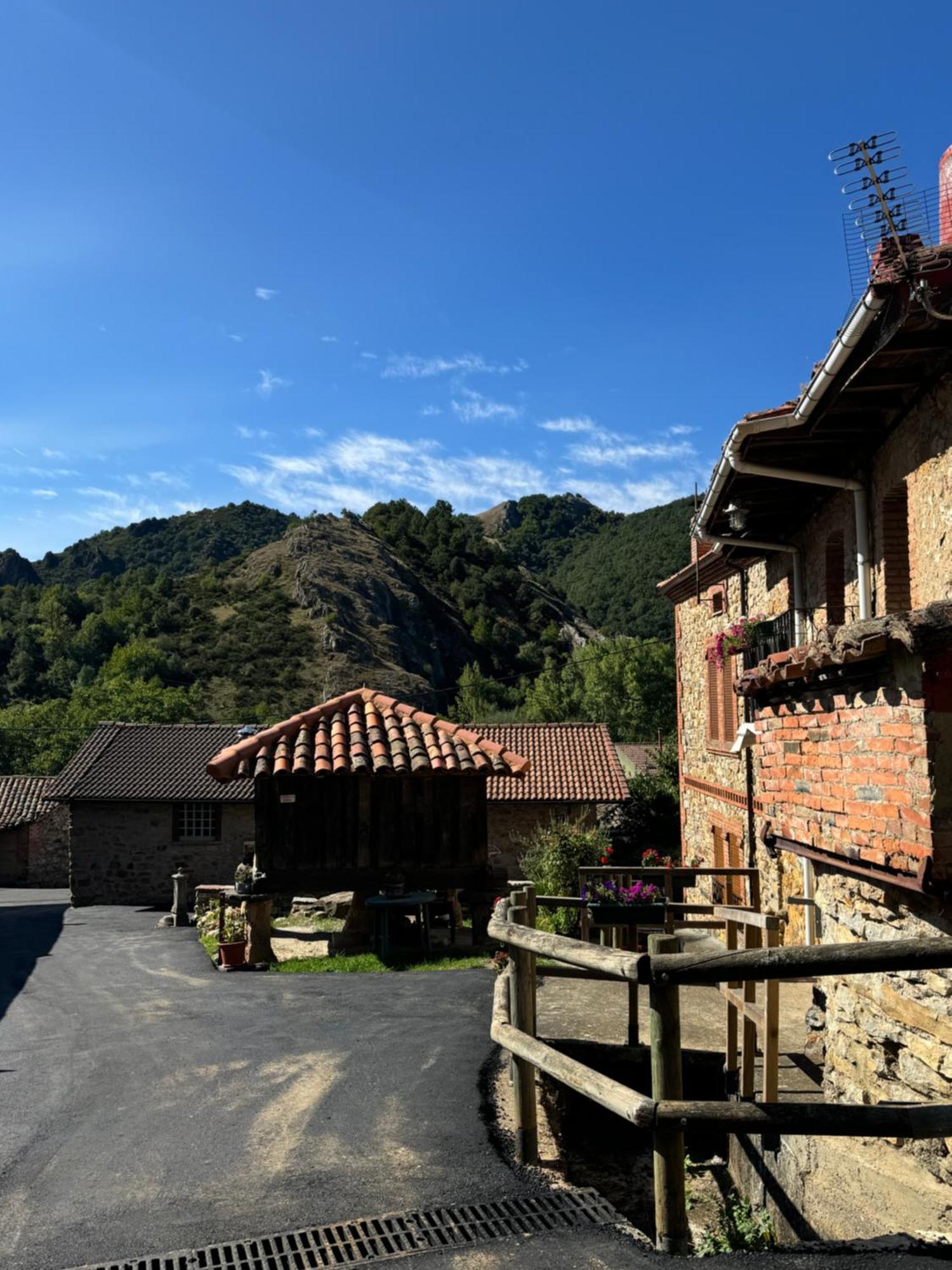 El Refugio I De Verdiago ภายนอก รูปภาพ